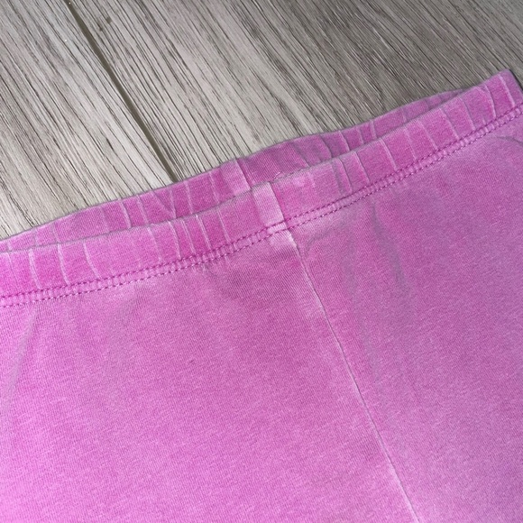 5/$15 OshKosh B'gosh Purple Leggings - Picture 2 of 5